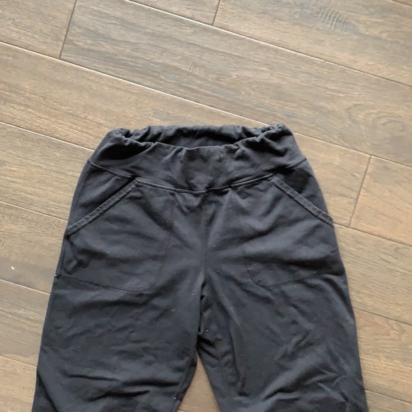 Lulu lemon flare yoga pants - Picture 5 of 6